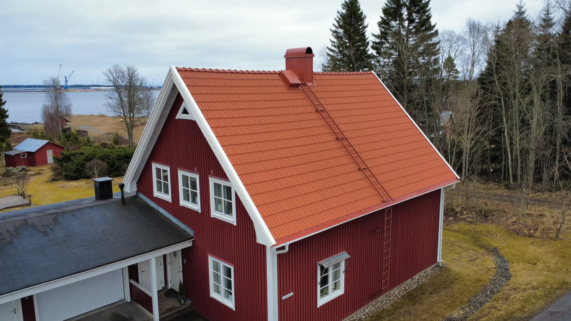 Takbyte - detalj takpannor