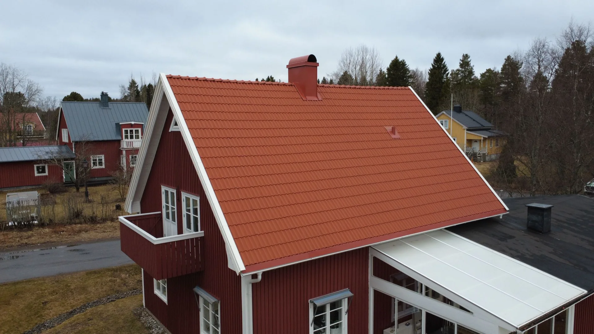 Takbyte - nytt tak ovanifrån